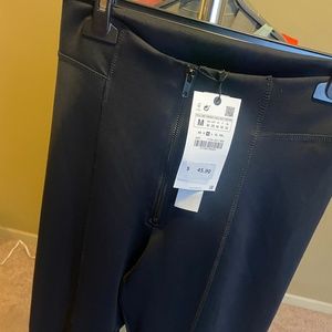BRAND NEW ZARA LEGGINGS